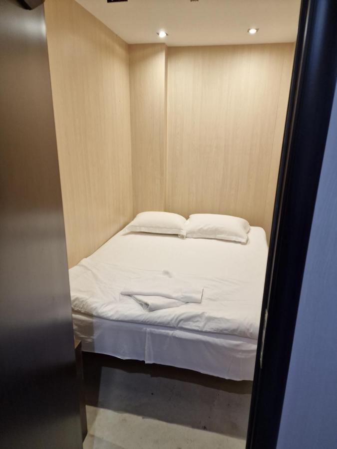 Marelis Sea Hostel Варна Экстерьер фото